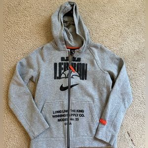 Nike Boys LeBron James Fleece Full Zipper Hoodie Basketball - Size L